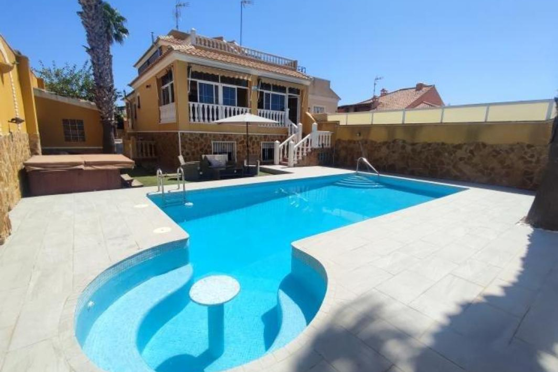 Revente - Villa - Torrevieja - torrevieja