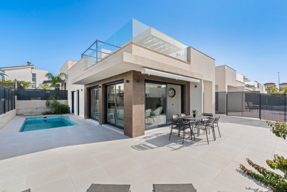 Semi Detached Villa - Revente - La Marina - La Marina - Urbanization