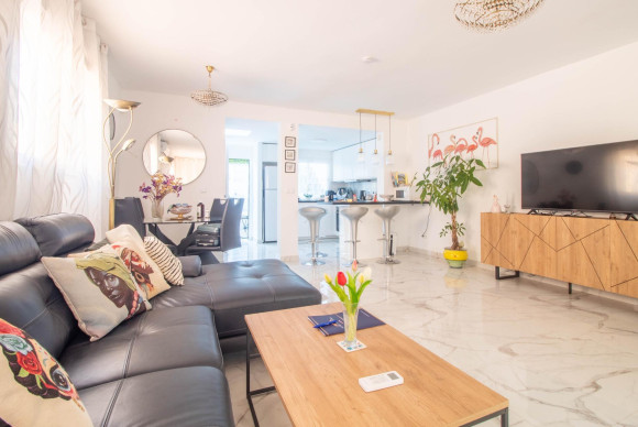 Terraced house - Resale - Torrevieja - Acequion