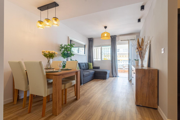 Terraced house - Resale - Torrevieja - Los altos