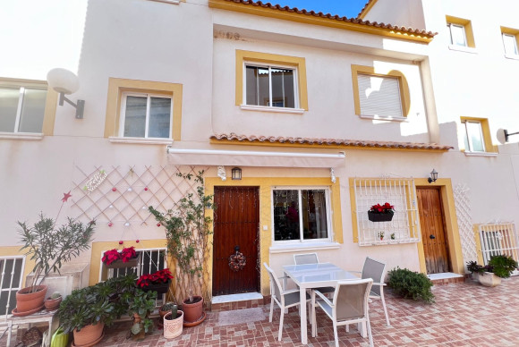 Townhouse - Resale - Orihuela Costa - Torremendo