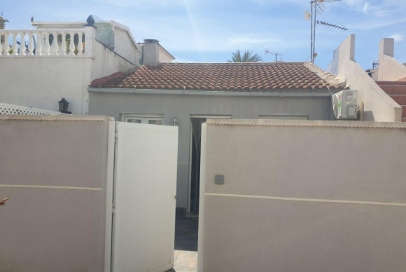 Townhouse - Resale - Torrevieja - B9853