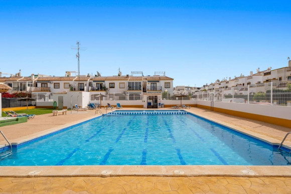 Townhouse - Resale - Torrevieja - Doña ines