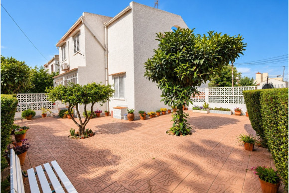 Townhouse - Resale - Torrevieja - Torrevieja - Centre