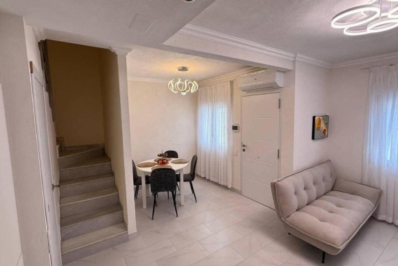 Townhouse - Resale - Torrevieja - torrevieja