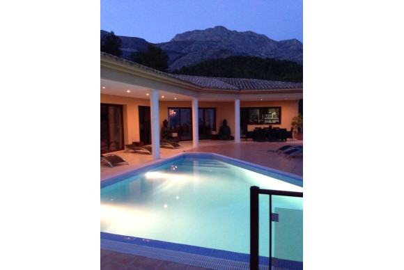 Villa de Lujo - Location à long terme - Callosa d'en Sarrià - Santa clara