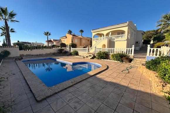 Villa Detached - Resale - Ciudad Quesada - La Fiesta