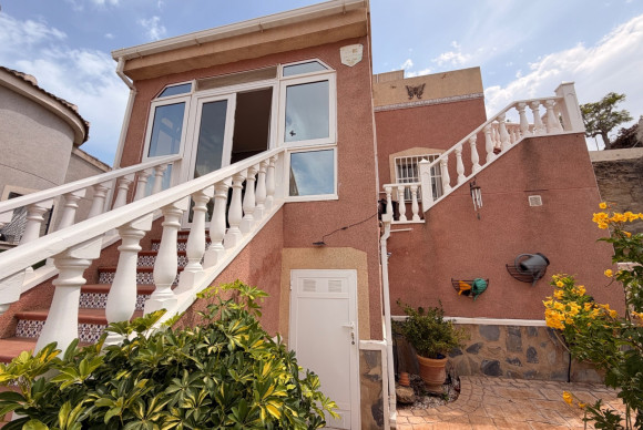 Villa Detached - Reventa - Ciudad Quesada - Rojales