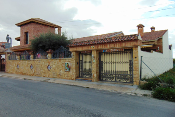 Villa for sale - Resale - Bigastro - Bigastro Town