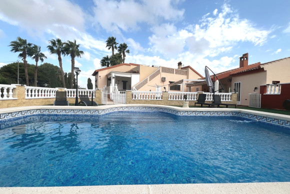 Villa - Herverkoop - Daya Vieja - Daya Vieja