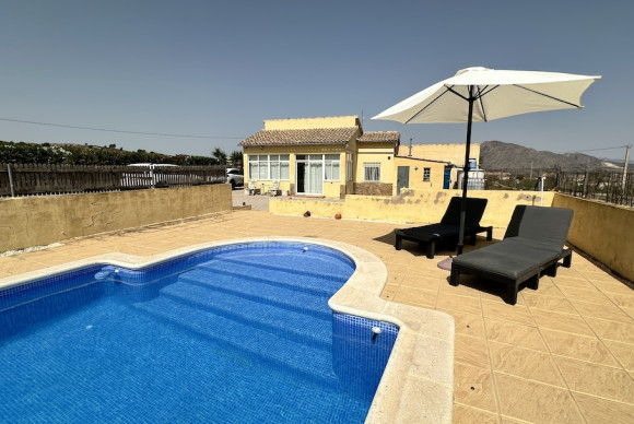 Villa - Herverkoop - HONDON DE LOS FRAILES - HONDON DE LOS FRAILES