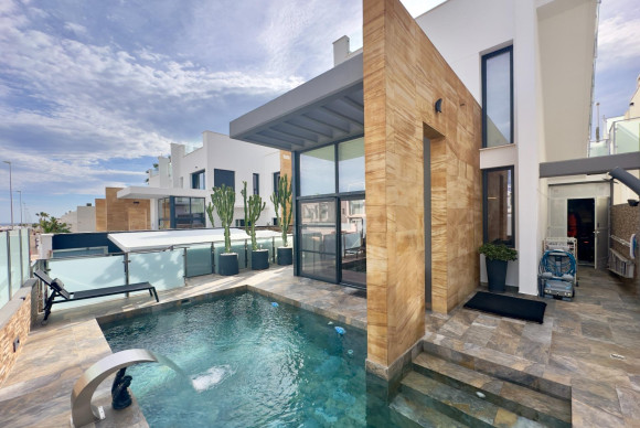 Villa - Herverkoop - Orihuela Costa - Lomas de Cabo Roig