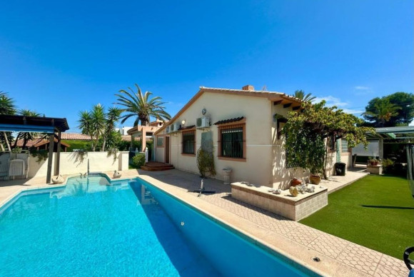 Villa - Herverkoop - Orihuela - Orihuela