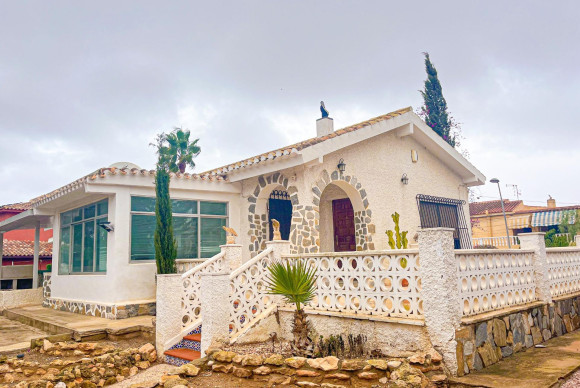 Villa - Herverkoop - Torrevieja - Los balcones