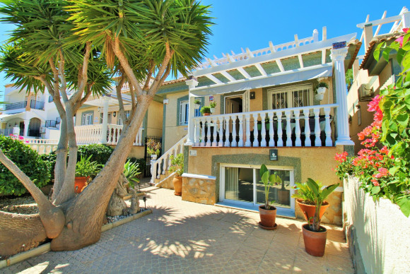 Villa - Herverkoop - Villamartin - Las Violetas