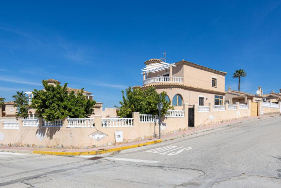 Villa - Resale - Benijofar - Benijófar