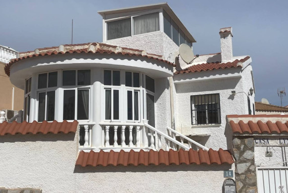 Villa - Resale - Ciudad Quesada - JJSLP-39500