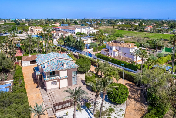 Villa - Resale - Elche/Elx - Elche/Elx