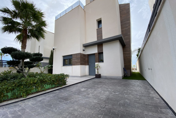 Villa - Resale - Finestrat - Finestrat