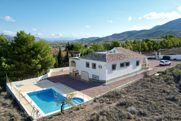 Villa - Resale - HONDON DE LOS FRAILES - HONDON DE LOS FRAILES