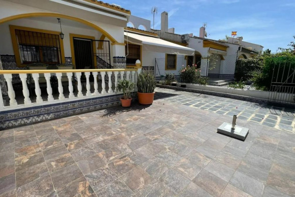 Villa - Resale - Pilar de la Horadada - PILAR DE LA HORADADA