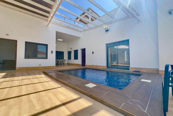 Villa - Resale - Pilar de la Horadada - Torre de la Horadada