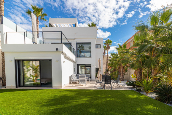 Villa - Resale - San Fulgencio - JJPAN-45956