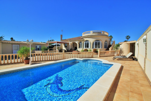 Villa - Resale - Torrevieja - La siesta