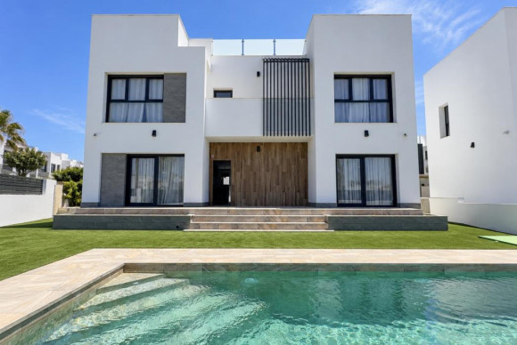Villa - Resale - Torrevieja - torrevieja