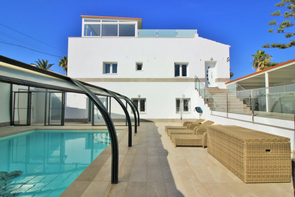 Villa - Resale - Villamartin - Villamartin