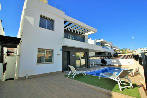 Villa - Resale - Villamartin - Villamartin