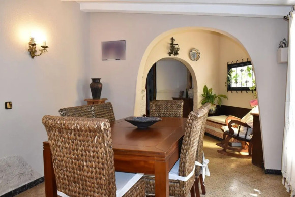 Villa - Reventa - Albir - center
