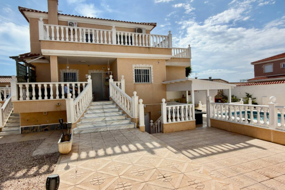 Villa - Reventa - Ciudad Quesada - Ciudad Quesada