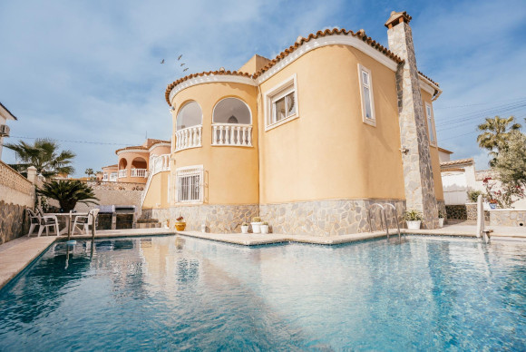 Villa - Reventa - San Miguel de Salinas - 03193