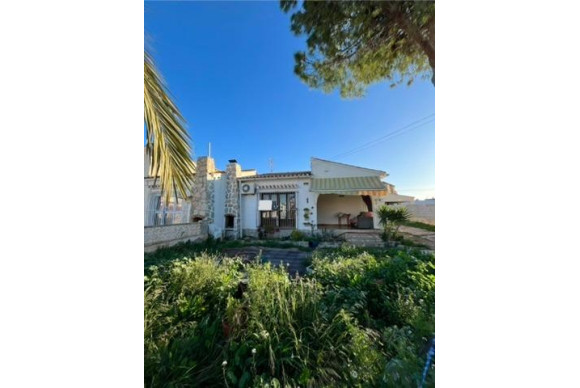 Villa - Reventa - Torrevieja - Aguas Nuevas