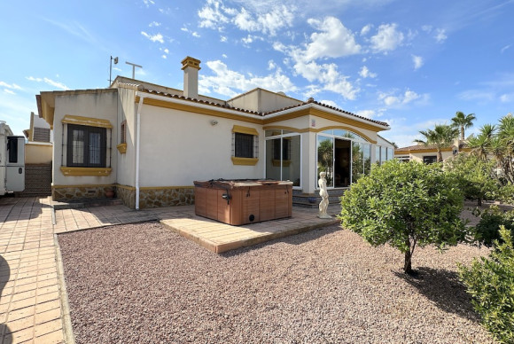 Villa - Revente - HONDON DE LAS NIEVES - JJHOVAL-62529