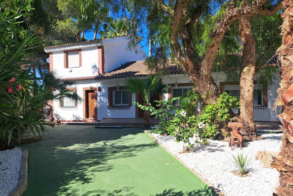 Villa - Revente - Orihuela Costa - B10331