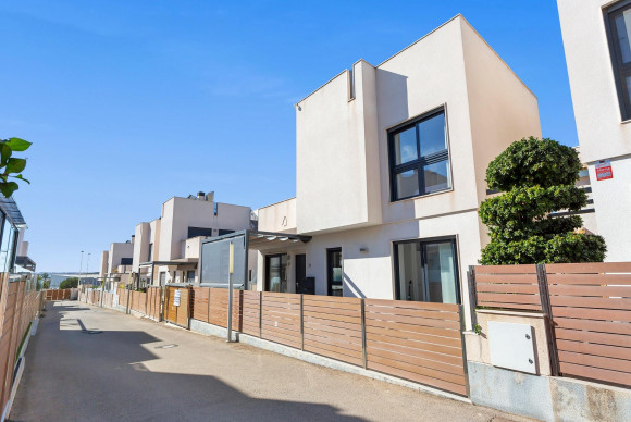 Villa - Revente - Torrevieja - JJIC-82171