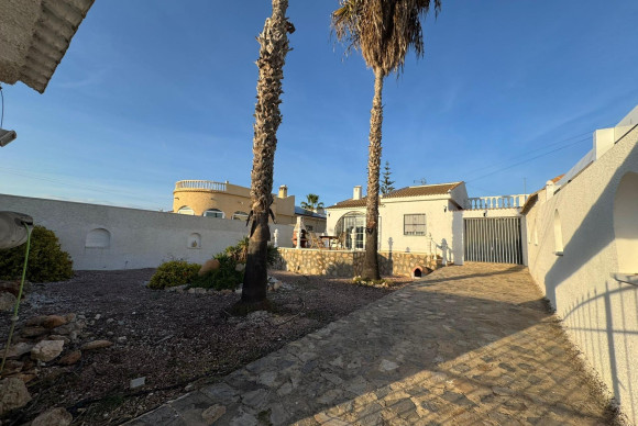 Villa - Revente - Torrevieja - San luis