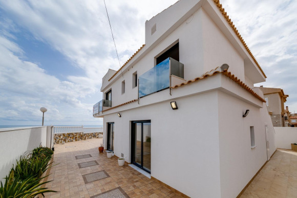 Villa - Revente - Torrevieja - Torrevieja