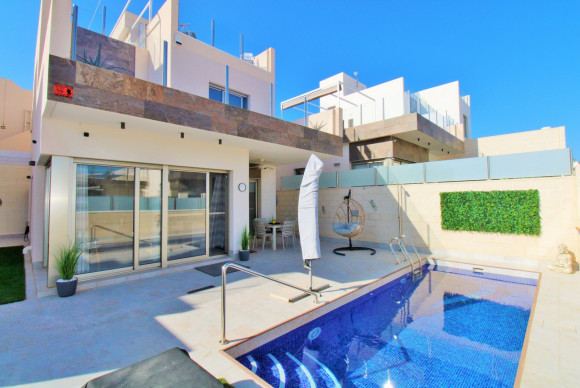 Villa - Revente - Villamartin - Villamartin