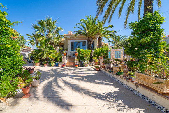Vrijstaande Villa - Herverkoop - Ciudad Quesada - Ciudad Quesada - Town