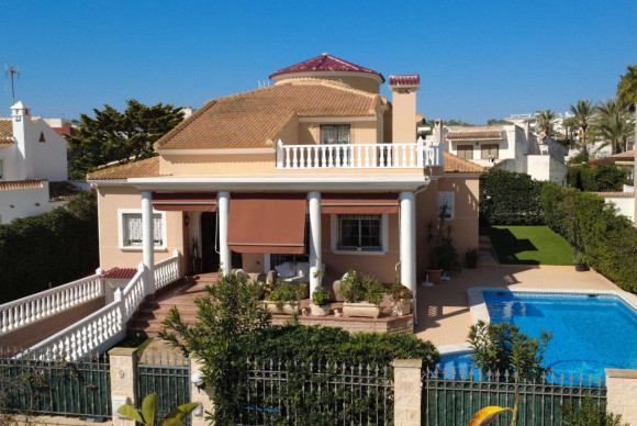 Vrijstaande Villa - Herverkoop - Torrevieja - Torrelamata - La Mata