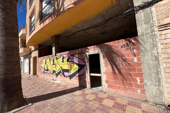 Winkelruimte - Herverkoop - Jacarilla - Jacarilla