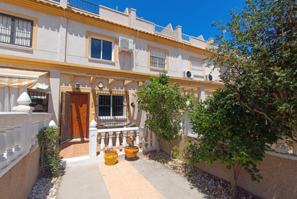 Woning - Herverkoop - Algorfa - Montemar