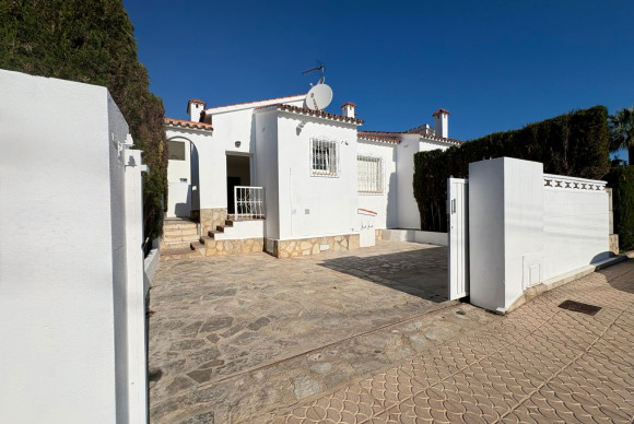 Woning - Herverkoop - Denia - Les Marines - Las Marinas