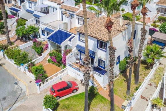 Woning - Herverkoop - Orihuela Costa - La Rioja