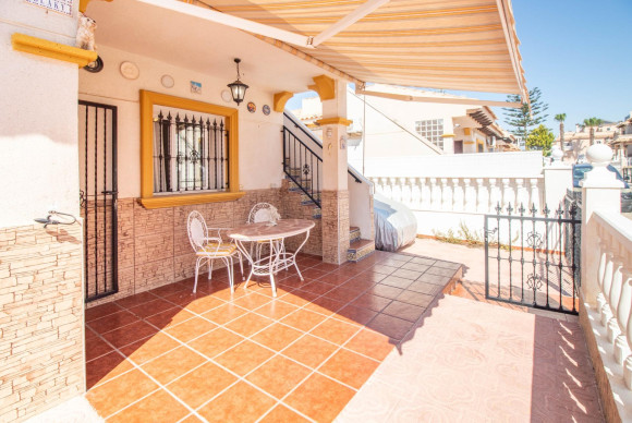 Woning - Herverkoop - Orihuela Costa - La Zenia
