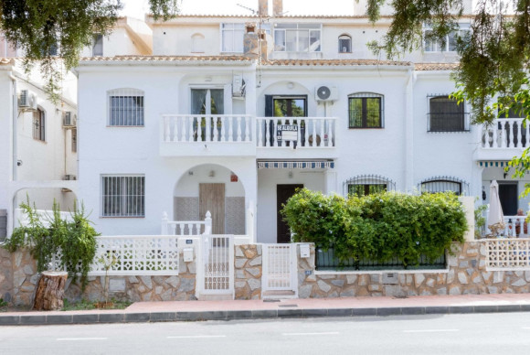 Woning - Herverkoop - Orihuela Costa - La Zenia