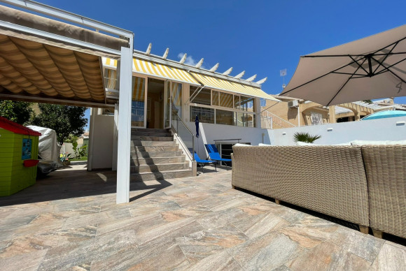 Woning - Herverkoop - Orihuela Costa - Los Altos